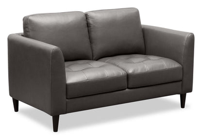 Causeuse Erin 56 en tissu d'apparence cuir avec coussins de siège capitonnés - Gris | auseuse Erin de 56 po en tissu d'apparence cuir avec coussins de siège capitonnés - grise