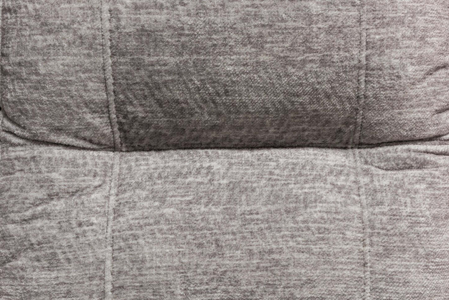Fabriqué au Canada Fauteuil inclinable coulissant Fynn 40 en tissu chenille - Gris tourterelle | Fauteuil coulissant inclinable Fynn de 40 po fabriqué au Canada en tissu de chenille - gris tourterelle