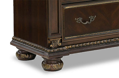 Wynn Bedroom Chest of Drawers, 5-Drawer, 42W x 54.5H - Cherry Brown | Commode verticale Wynn de 42 po (L) x 54,5 po (H) à 5 tiroirs pour la chambre à coucher - brun cerisier