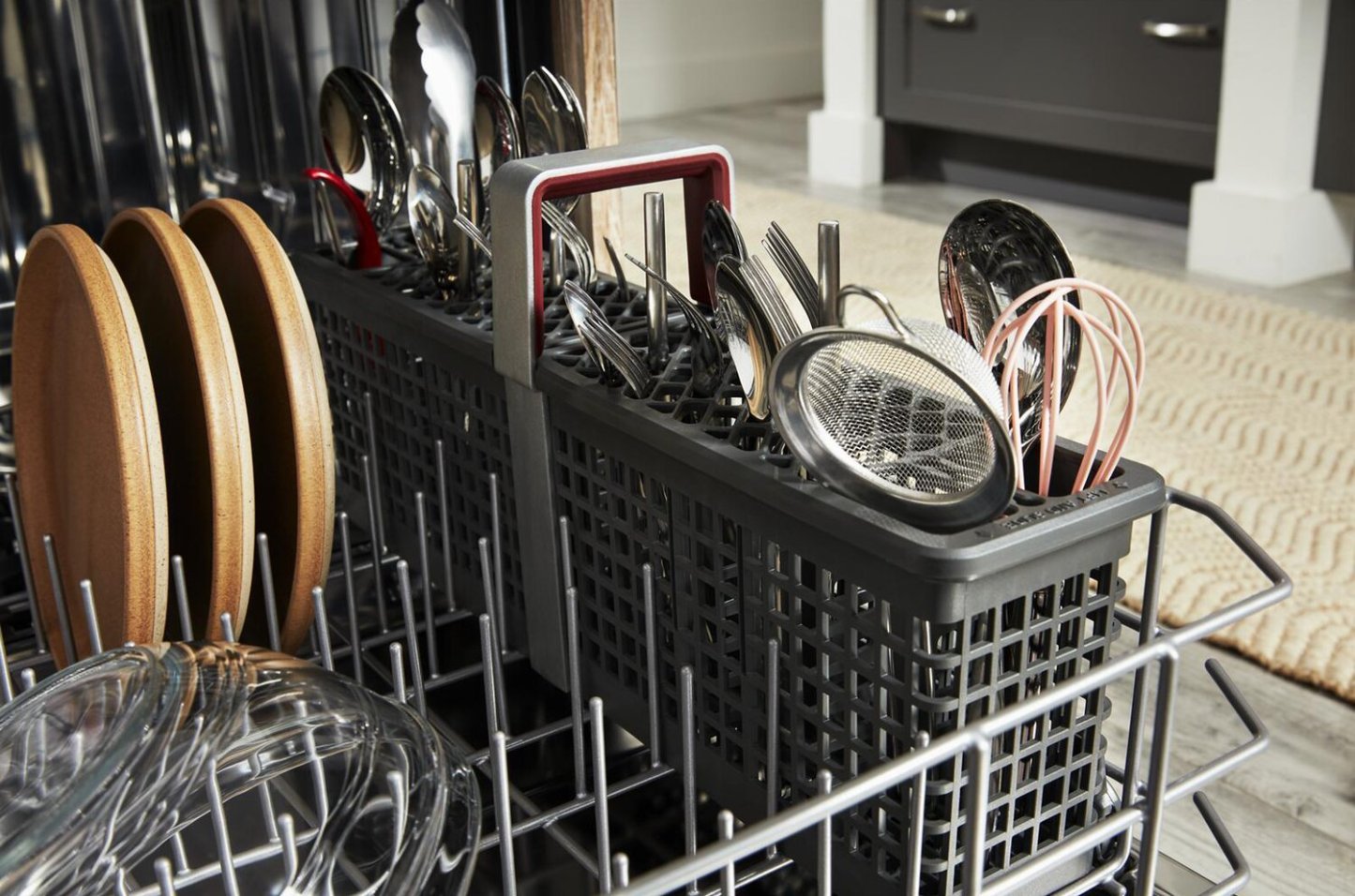 Lave-vaisselle KitchenAid de 24 po et de 41 dBA avec 3e panier à jets - genièvre - KDTS324SJP