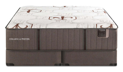 Ensemble matelas Ashton Gate collection Founders de Stearns &amp; Foster pour très grand lit | ASHTONKP