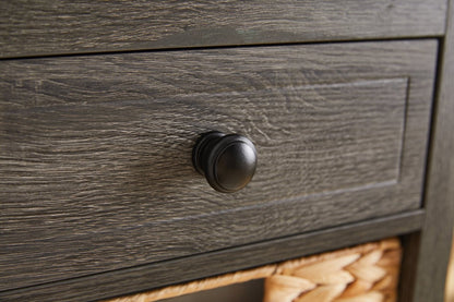 Jon 15.5 Chairside Table with 2 Basket &amp; Drawer - Distressed Grey|Table de fauteuil Jon de 15,5 po avec 2 paniers et tiroir - gris vieilli