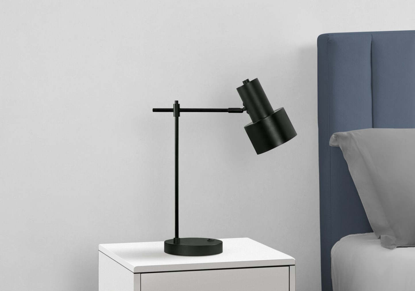 21 Lampe de bureau/tâche en métal noir avec chargement USB|Lampe de bureau et de travail en métal noir de 21 po avec recharge USB