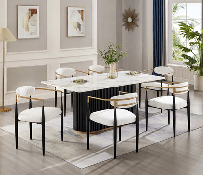 Kort &amp; Co. Fauteuil de salle à manger Capri avec tissu bouclé et accents dorés, métal - Blanc | Chaise de salle à manger à accoudoirs Capri de Kort &amp; Co. en métal avec tissu bouclé et touches dorées - blanche