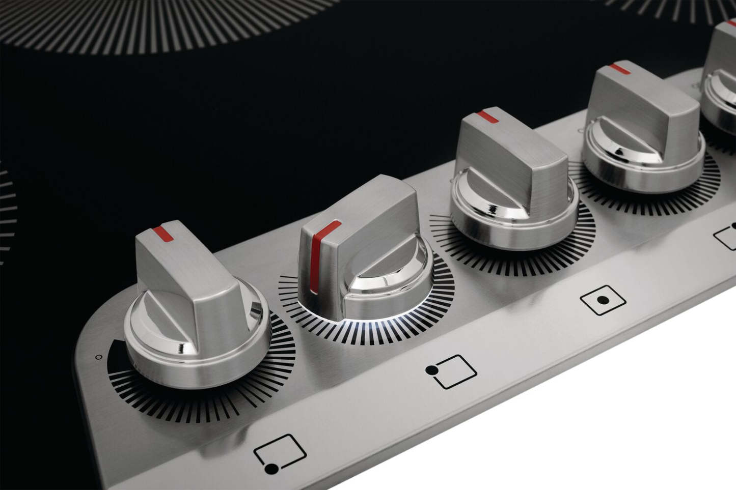 Frigidaire Gallery 30 5-Element Electric Cooktop - Stainless Steel - GCCE3070AS | Table de cuisson électrique Frigidaire Gallery de 30 pouces à 5 éléments - acier inoxydable - GCCE3070…