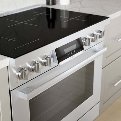 Cuisinière électrique à induction Bosch de série 800 de 3,7 pi3 - HIS8655C | SON8655C