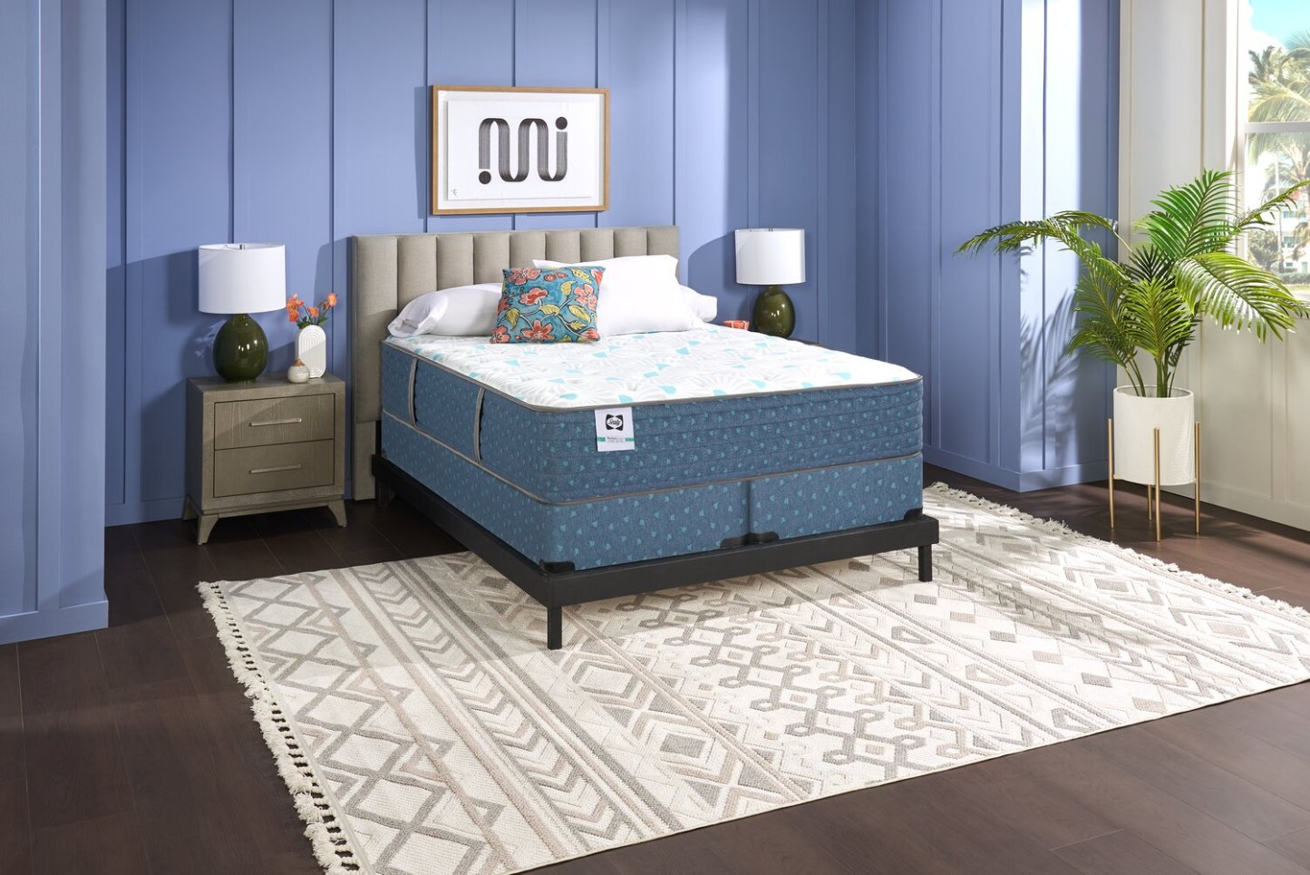 Ensemble à sommier tapissier divisé Sealy Posturepedic® Luxury Crown Jewel® Resort 2025 pour grand lit | Ensemble sommier divisé Resort Luxury Posturepedic Crown Jewel de Sealy 2025 pour grand lit