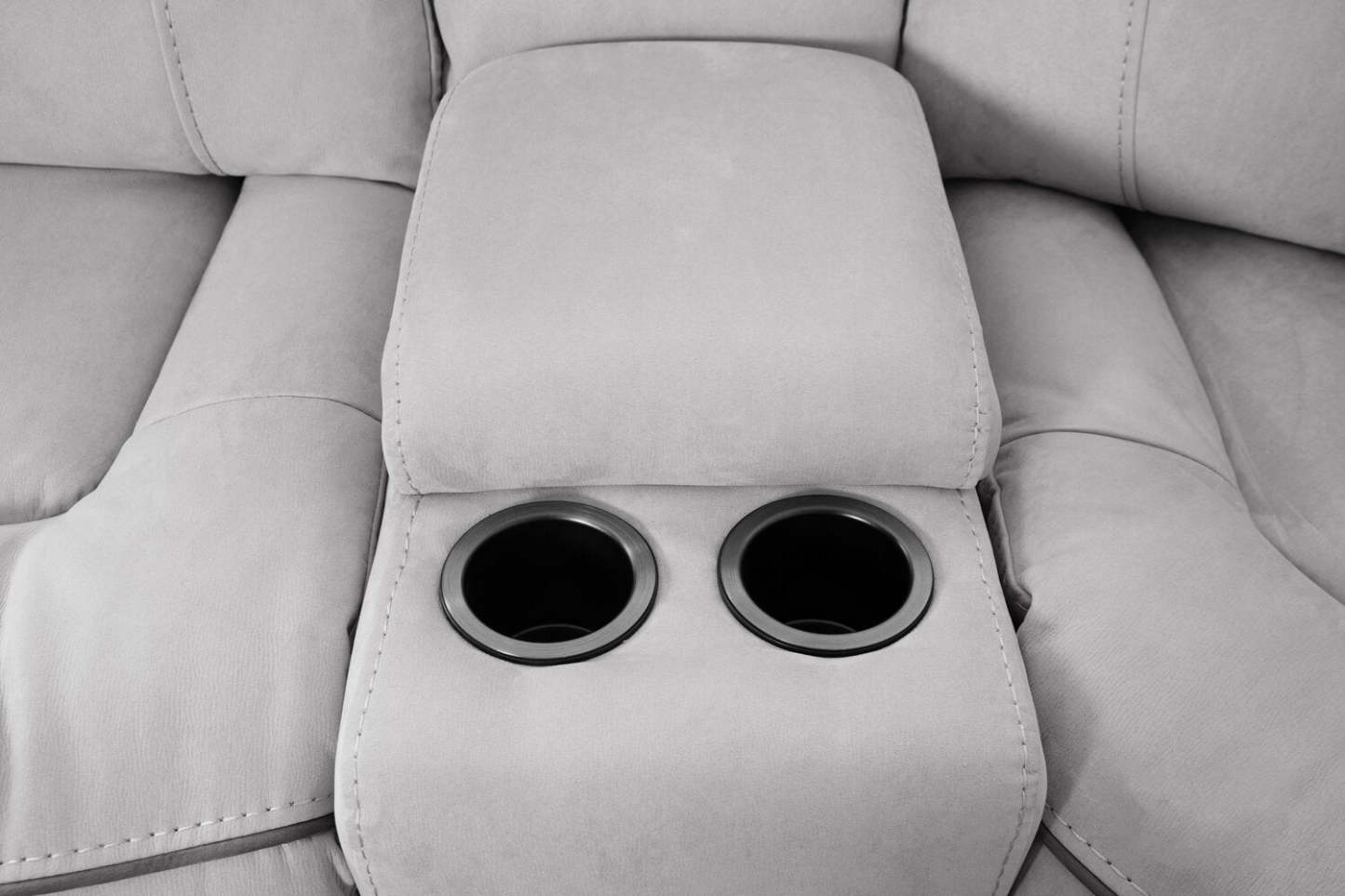 Cindy Crawford Home Newport 6-Piece Faux Suede Power Reclining Sectional with Armless Reclining Chair - Grey | Sofa sectionnel à inclinaison électrique Newport de Cindy Crawford Home 6 pièces en suédine avec fauteuil inclinable sans accoudoirs - gris