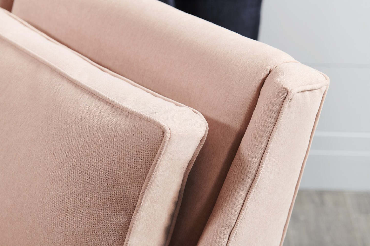 Fauteuil d'appoint club Sofa Lab personnalisable en tissu d'apparence lin de 29 po avec pattes en bois - rose Pax Rose | CLUB3249