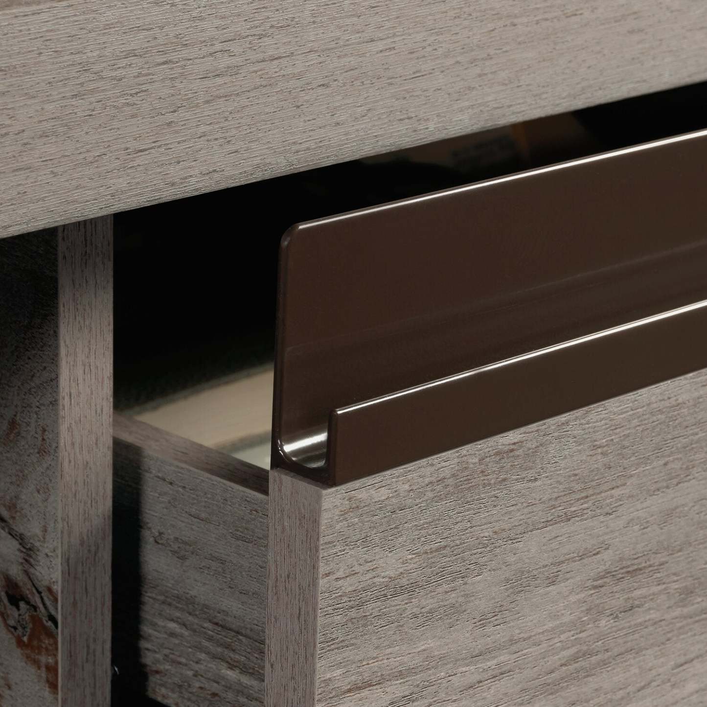 Bureau d’ordinateur Percy de 60 po de qualité commerciale à 4 tiroirs - gris