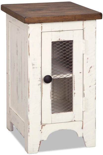 Benjy 14 Rustic Chairside Table with Storage - Two Tone Wood|Table de fauteuil rustique Benjy de 14 po avec rangement - bois deux teintes