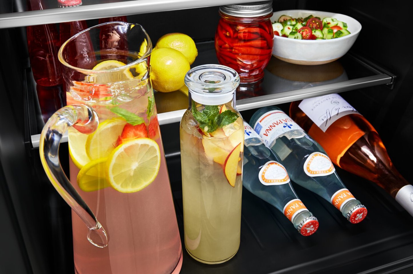 Réfrigérateur KitchenAid de 24 po et de 5,2 pi³ sous le comptoir - acier inoxydable - KURR314KSS | KitchenAid 24 5.2 Cu. Ft. Undercounter Refrigerator - Stainless Steel - KURR314KSS