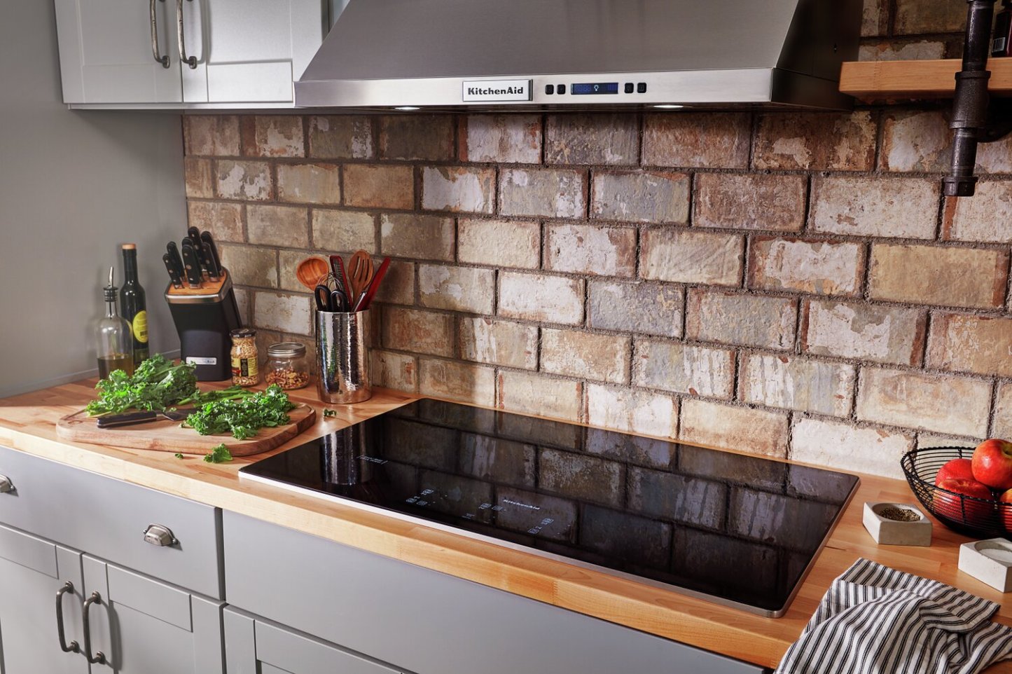 Surface de cuisson électrique KitchenAid de 36 po à 5 éléments - acier inoxydable - KCES956KSS