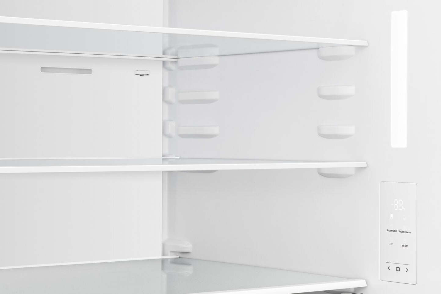 Réfrigérateur Hisense de 31,3 pi³ et de 22,3 po à congélateur inférieur - acier inoxydable - RB22A2FSE | Hisense 31,3 22,3 Cu. Fort. Réfrigérateur à congélateur inférieur - Acier inoxydable - RB22A2F…