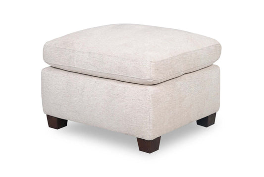 Mallie 28 Ottoman en tissu chenille avec pieds en bois – Coquille blanche | Pouf Mallie de 28 po en tissu de chenille avec pattes en bois - coquillage blanc