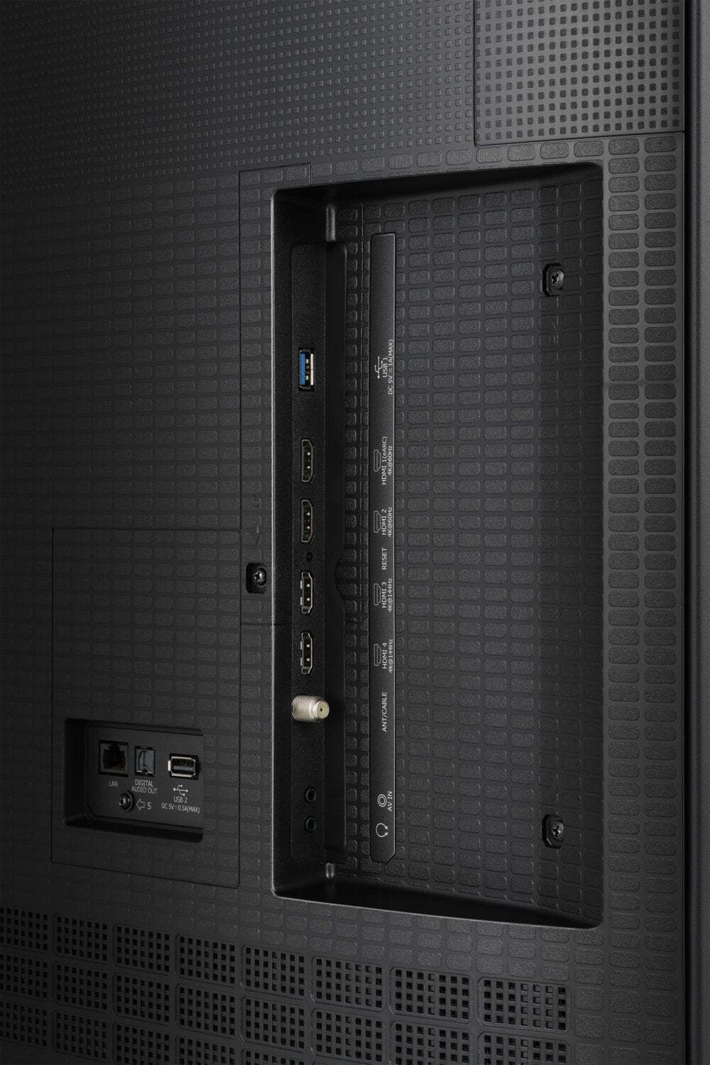 Téléviseur intelligent HISENSE 85 QD6QF QLED 4K UHD (85QD6QF) | Téléviseur intelligent QLED HISENSE QD6QF UHD 4K de 85 po avec Fire TV (85QD6QF)