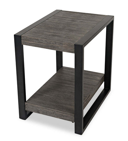 Apex 18 Modern Chairside Table with Shelf - Grey with Black Metal Legs|Table de fauteuil moderne Apex 18 po avec tablette - grise avec pattes en métal noir