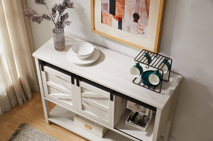 Corbin 47.25 Armoire d'appoint avec portes de grange coulissantes - Chêne blanc|Armoire décorative Corbin de 47,25 po avec portes de grange coulissantes - chêne blanc