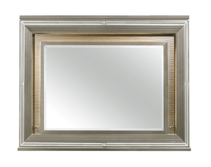 Miroir de commode de chambre Max avec lumière LED, Glam - Argent | Miroir de commode de chambre à coucher somptueux Max avec éclairage à DEL - argenté