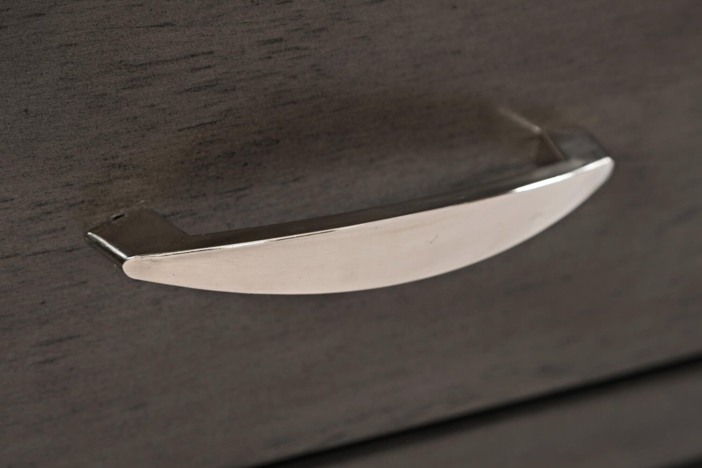 Downtown 50 Modern Sofa Table with Storage and Shelf - Grey Brown Wood|Table de salon moderne Downtown de 50 po avec rangement et tablette - bois gris-brun