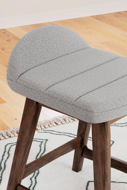 Tabouret à hauteur de comptoir Jovi avec tissu d'apparence lin, bois - gris | Tabouret Jovi de hauteur comptoir en tissu d'apparence lin et en bois - gris
