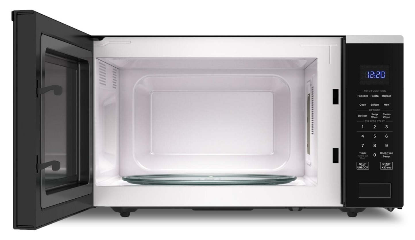 Bain à remous 1,6 Cu. Fort. Micro-ondes de comptoir avec cuisson par capteur - YWMCS7022SS | Four à micro-ondes de comptoir Whirlpool de 1,6 pi3 avec cuisson par capteur - YWMCS7022SS