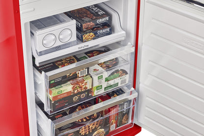 Réfrigérateur Classic Rétro par Unique de 24 po et de 12 pi3 à congélateur inférieur - pomme rouge bonbon - UGP-340L AC R | UGP340LR