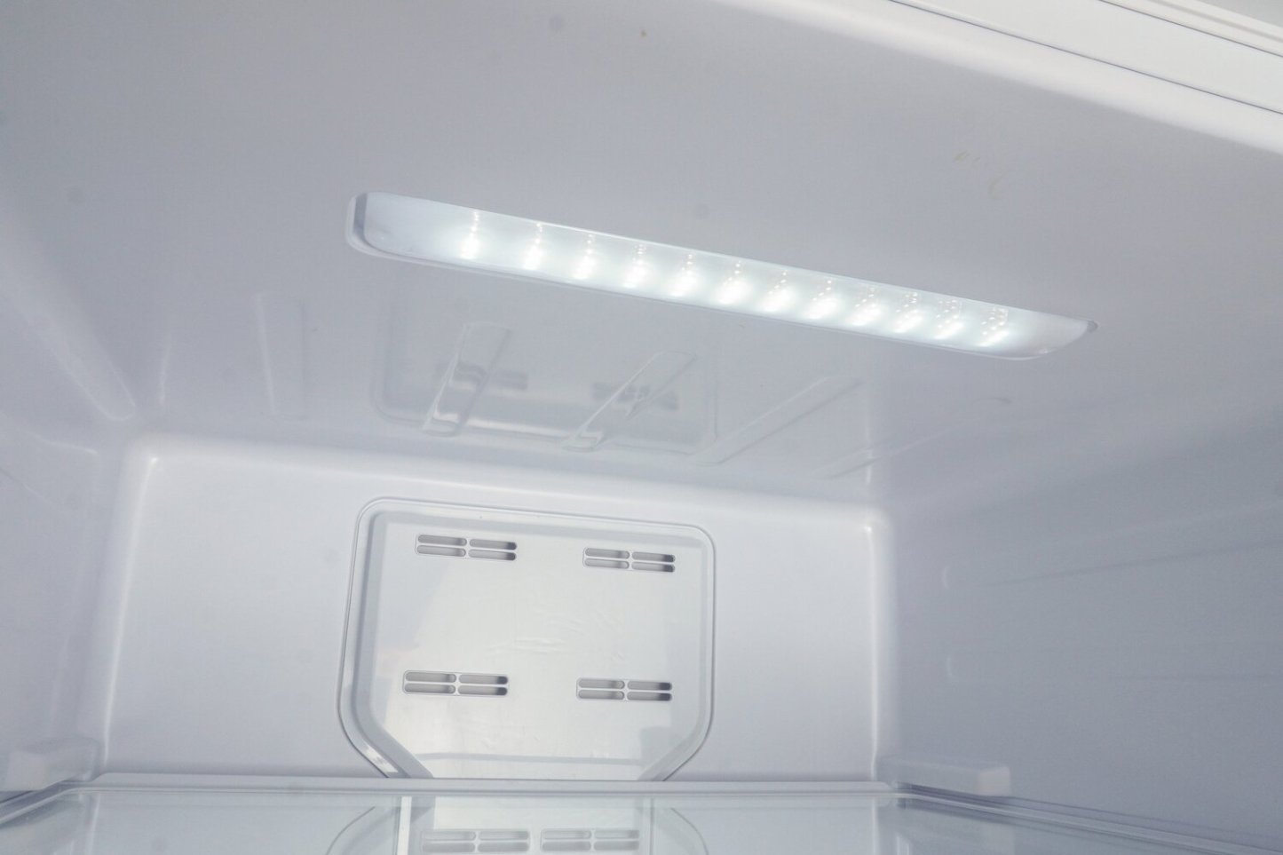 Danby 29,9 17 Cu. Fort. Réfrigérateur à une porte - Acier inoxydable - DAR170A3BSLDD | Réfrigérateur Danby de 17 pi³ et de 29,9 po à 1 porte - acier inoxydable - DAR170A3BSLDD