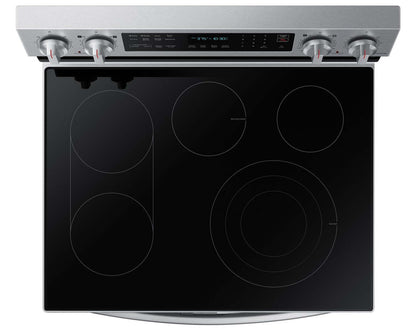 Cuisinière électrique intelligente amovible Samsung de 6,3 pi³ avec friture à air - acier inoxydable - NE63A6751SS/…