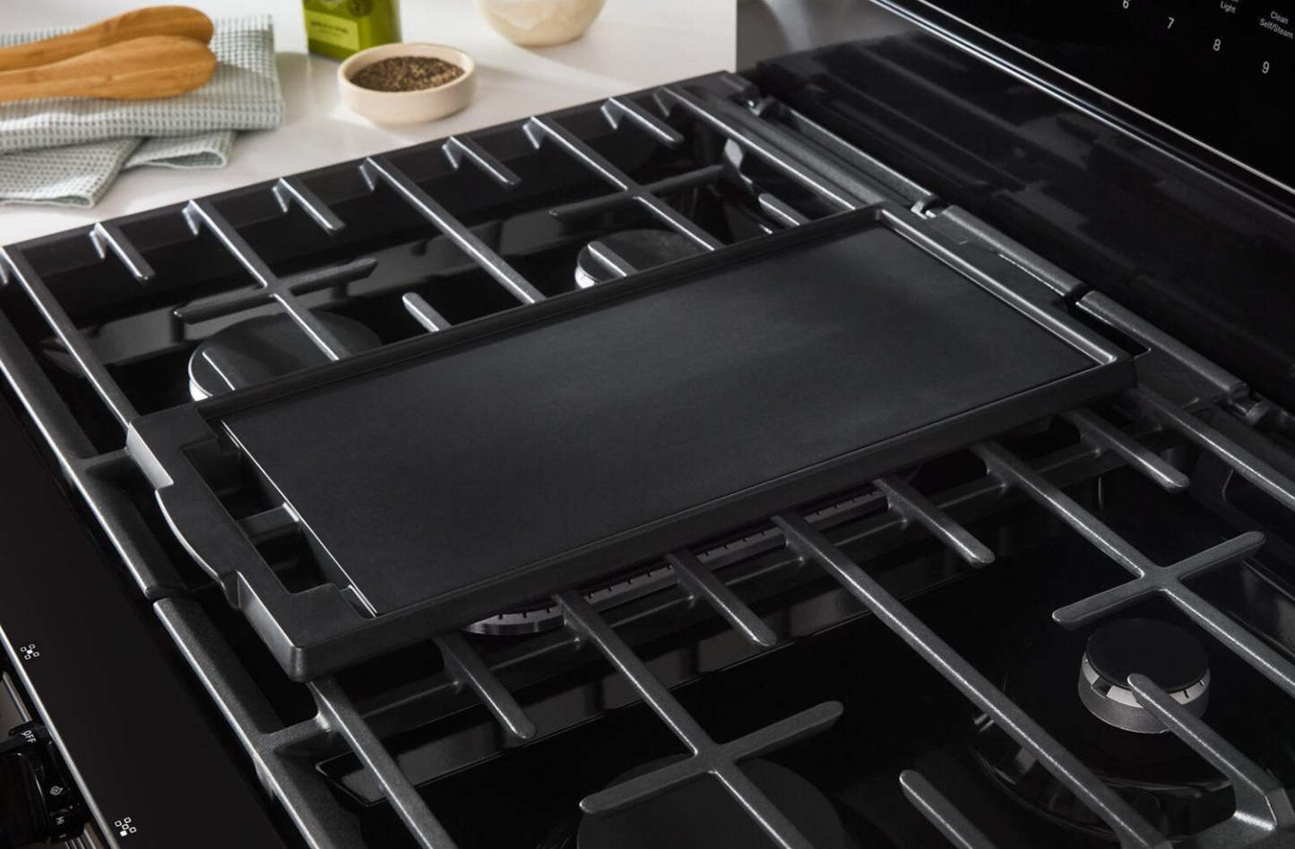 Cuisinière intelligente à gaz Whirlpool de 5 pi³ avec friture à air et autonettoyage - noire - WFGS7530RB | Whirlpool 5 Cu. Ft. Smart Gas Range with Air Fry and Self-Clean - Black - WFGS7530RB | WFGS75RB