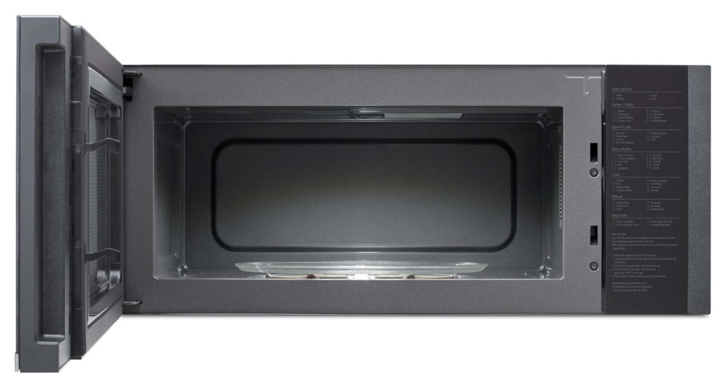 LG 1,3 Cu. Fort. Four à micro-ondes intelligent à profil bas avec cuisson par capteur - MVEF1337F | Quatre à micro-ondes à hotte intégrée intelligente à profil bas LG de 1,3 pi3 avec cuisson par capteur - MVEF1337F | MVEF133F