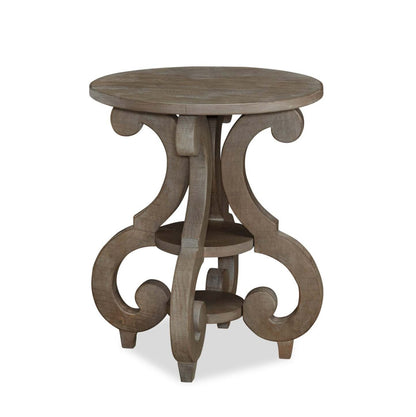 Table de bout ronde traditionnelle Tinley Park de 22 po avec tablette - pin gris-brun avec base à volutes