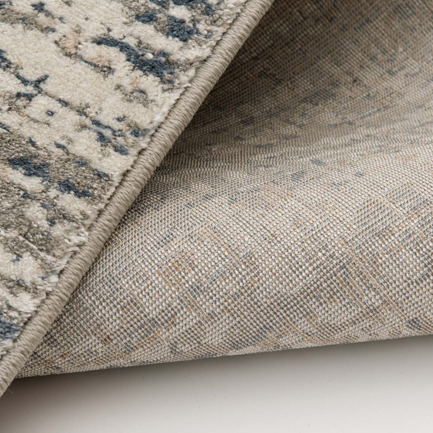 Tapis Ambre – 6'7 x 9'6 | Carpette Ambre - 6 pi 7 po x 9 pi 6 po | AMBRE008