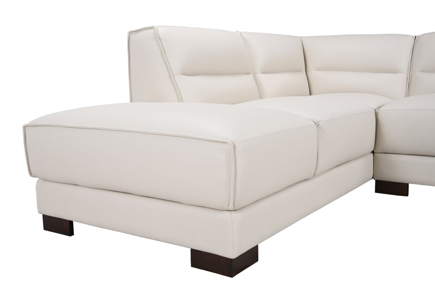 Citadel 3-Piece Left-Facing Top-Grain Genuine Leather Sectional with Wood Legs - Frost White | Canapé sectionnel gauche Citadel 3 pièces en cuir véritable de qualité supérieure avec pieds en bois - blanc givré