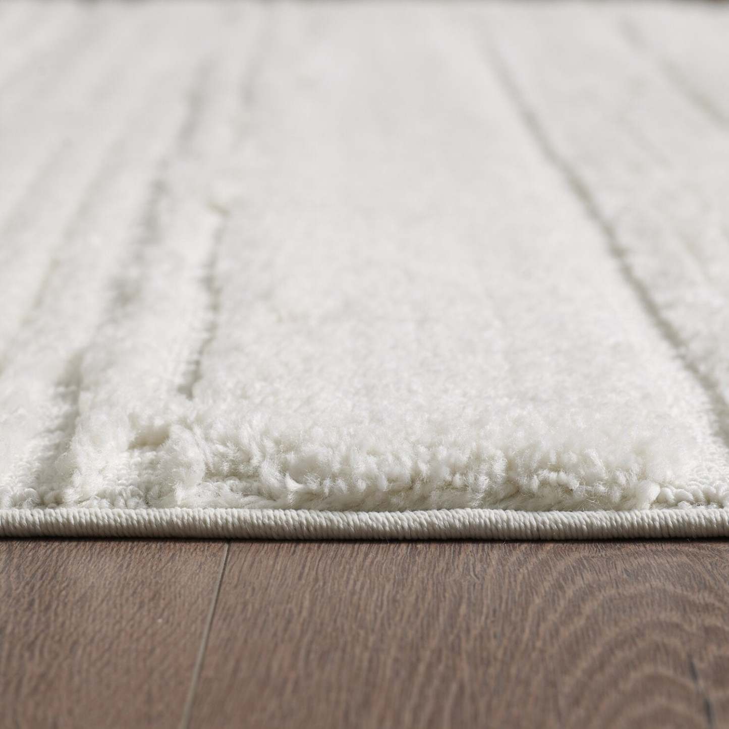 Tapis abstrait crème Riley – 6'3 x 9' | Carpette Riley crème abstraite - 6 pi 3 po x 9 pi