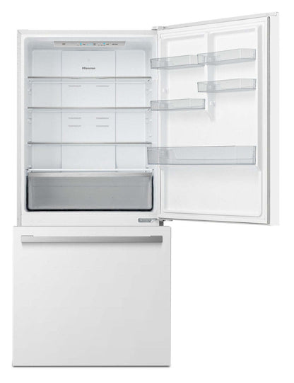 Réfrigérateur Hisense de 31,1 po et de 17 pi³ à congélateur inférieur - blanc - RB17A2CWE | Hisense 31.1 17 Cu. Ft. Bottom-Mount Refrigerator - White - RB17A2CWE
