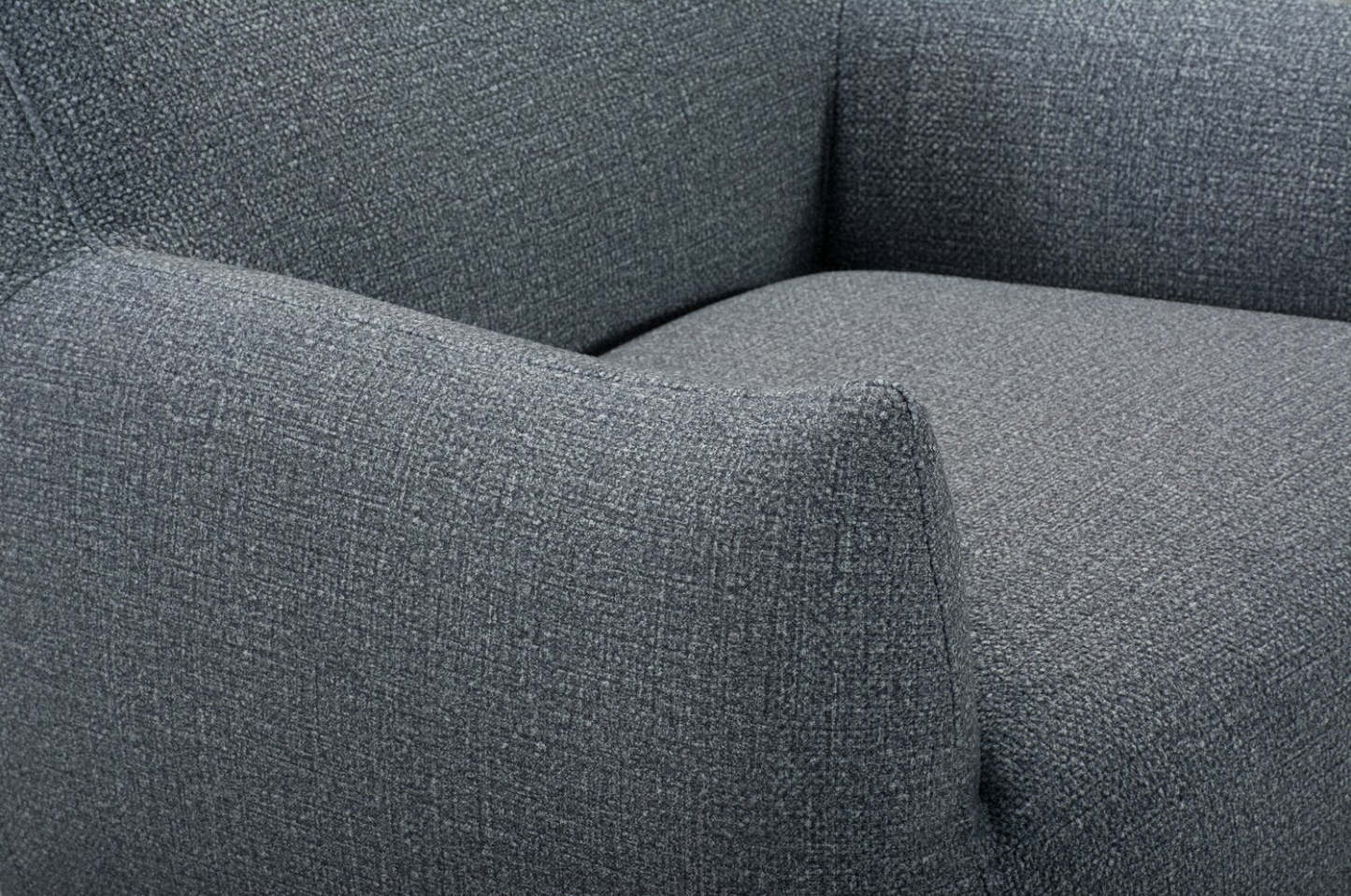 Luna 35.4 Fabric Accent Chair - Grey | Fauteuil d’appoint Luna 35,4 po en tissu - gris