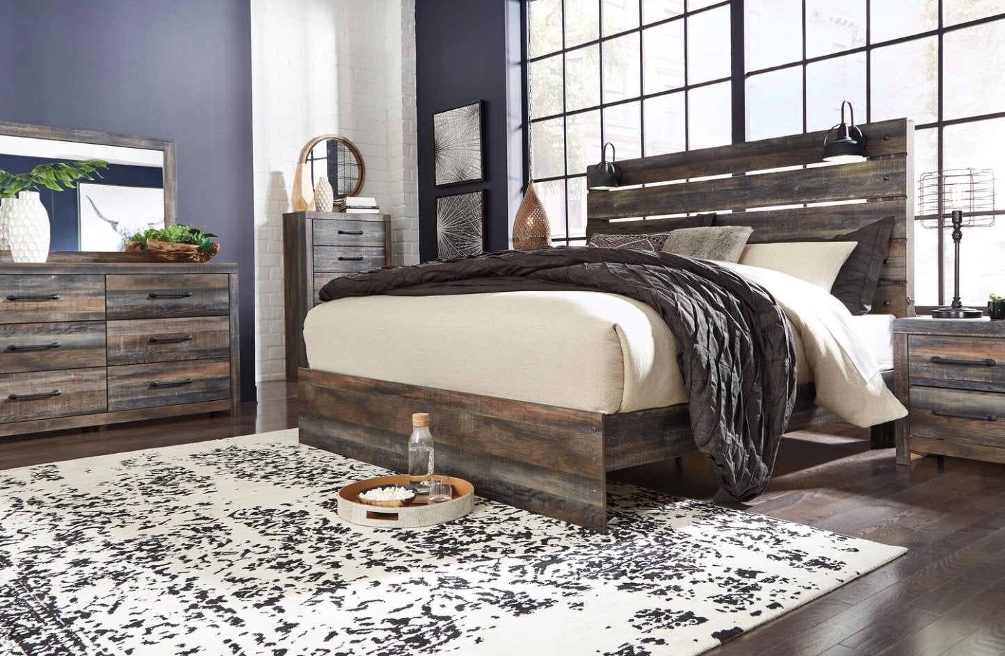 Lit à panneau Abby avec tête de lit et cadre, LED, USB, marron - Taille King