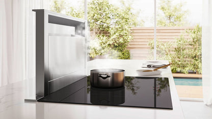 Système de ventilation à aspiration descendant Bosch de série 800 de 30 po - acier inoxydable - HDD80052UC