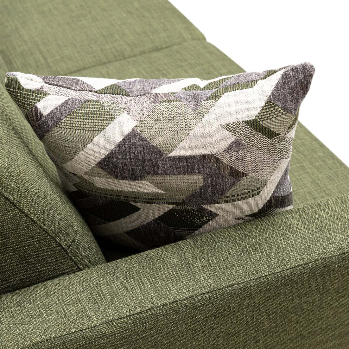 Sofa Freeman de Kort & Co. de 80 po de format condo en tissu d’apparence lin avec base et pattes en bois - vert avocat