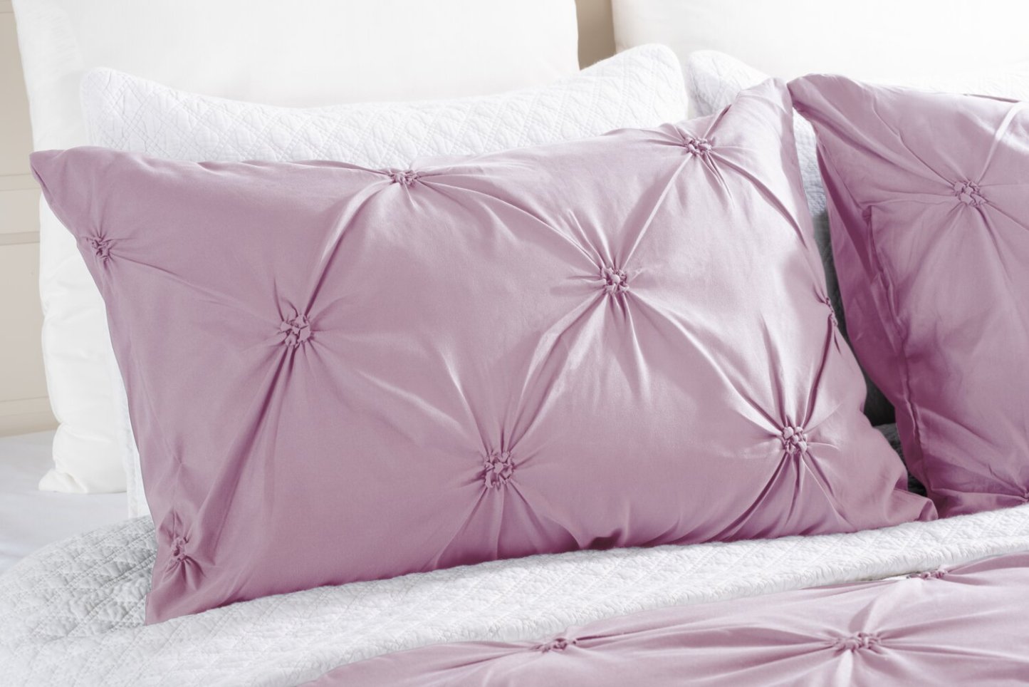 Penelope 3-Piece Full/Queen Comforter Set - Pink | Ensemble d'édredon Penelope 3 pièces rose pour lit double ou grand lit