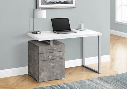 Bureau réversible Clayton 47.25 avec 3 tiroirs - Blanc/Aspect Béton|Bureau réversible Clayton de 47,25 po à 3 tiroirs - blanc et apparence béton