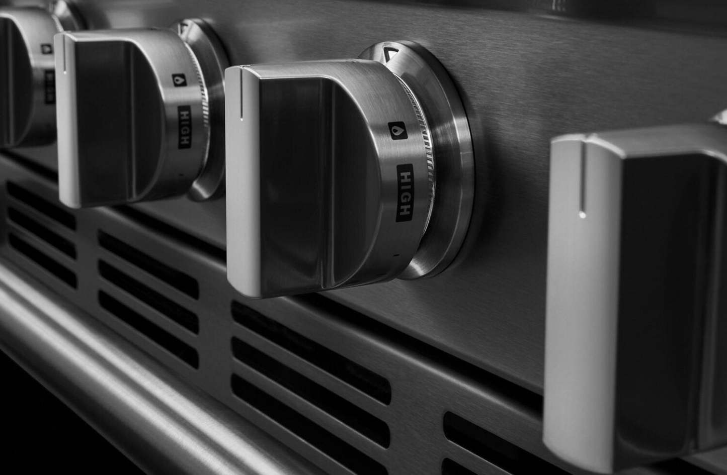 Maytag 5 Cu. Ft. Convection Gas Range with No Preheat Air Fry - Stainless Steel - MFGS6030RZ | Cuisinière à gaz Maytag de 5 pi3 à convection avec friture à air sans préchauffage - acier inoxydable - MFGS6030RZ | MFGS60RZ