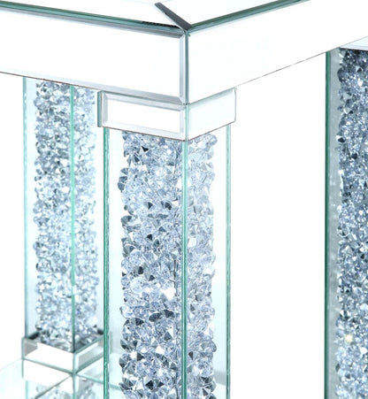 Berni 47.4 Glam Mirror &amp; Glass Top Sofa Table with Shelf - Silver Metal with Diamond Look Legs|Table de salon somptueuse Berni de 47,4 po avec dessus en miroir et en verre et tablette - métal argenté avec pattes à apparence de diamant