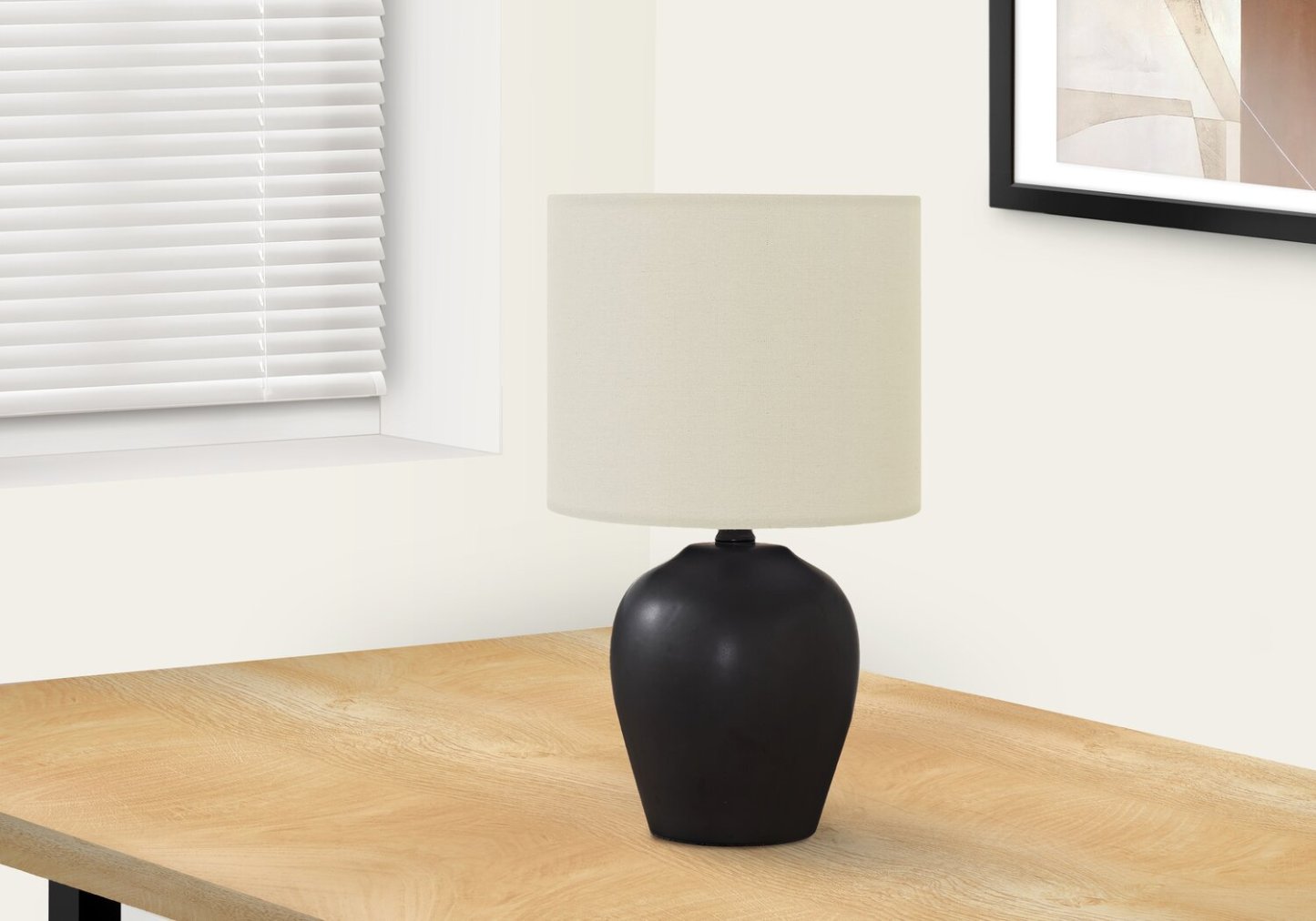 17 Black Ceramic Drum Shade Table Lamp|Lampe de table de 17 po en céramique noire avec abat-jour cylindrique