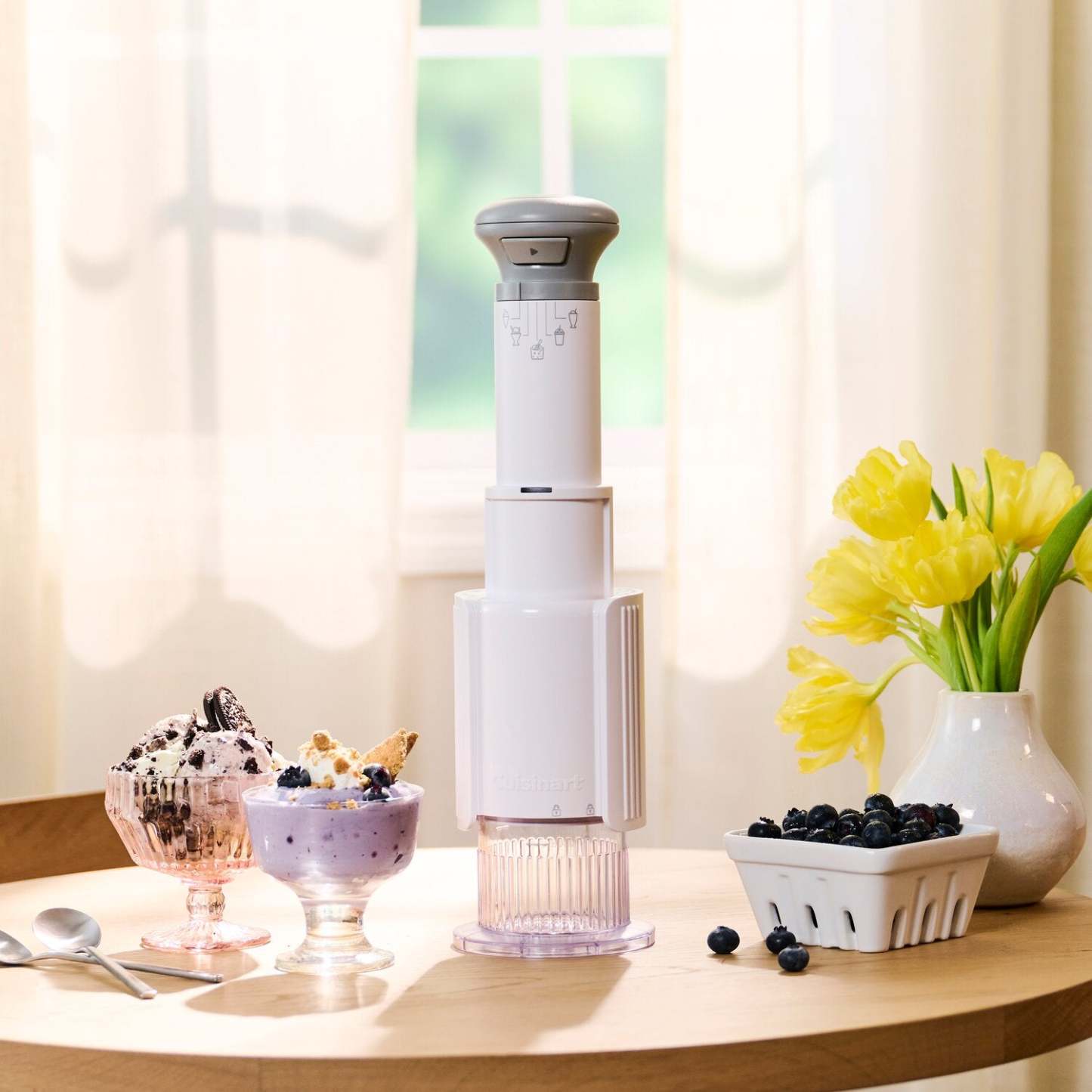 Cuisinart FastFreeze™ Ice Cream Maker - ICE-FD10C  | Sorbetière à crème glacée FastFreeze™ de Cuisinart - ICE-FD10C