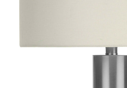 Lampe de table 28 Nickel Metal avec base en acrylique|Lampe de table de 28 po en métal nickel avec base en acrylique