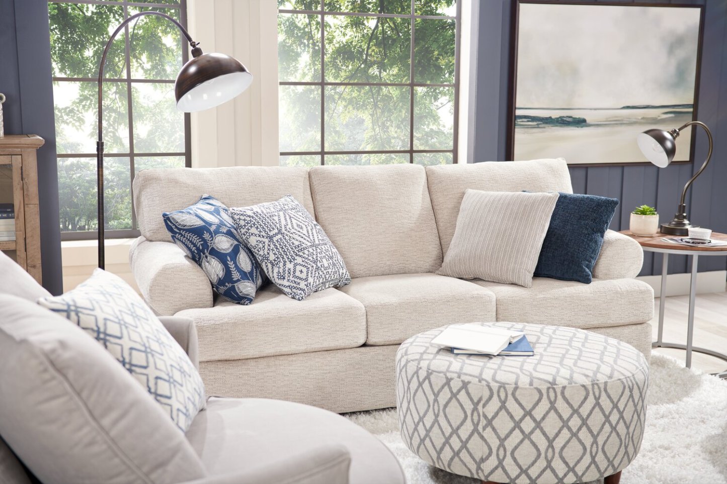 Fabriqué au Canada Canapé Personnalisable Roll 86 Canapé en Tissu Chenille avec Accoudoirs Enroulés - Beige Sable de Luxe | Canapé Roll de Sofa Lab de 86 po fabriqué au Canada en tissu de chenille avec accoudoirs enroulés - beige Sable de Luxe | RO103093