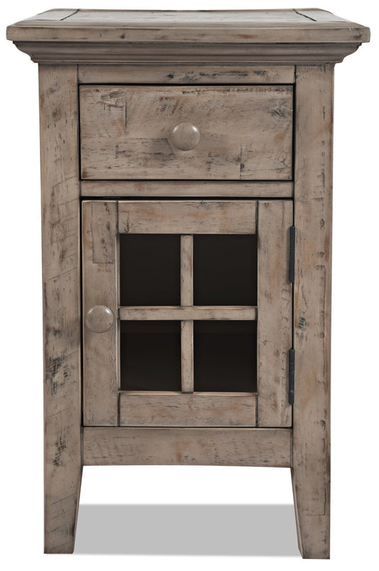 Rocco 16 Chairside Table avec USB - Bois Naturel|Table de fauteuil Rocco de 16 po avec USB - bois naturel