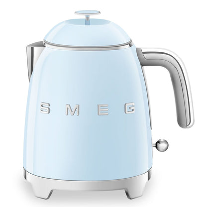 Smeg 0,8 L Mini Bouilloire Électrique Sans Fil - KLF05PBUS|Mini bouilloire électrique Smeg sans fil de 0,8 l - KLF05PBUS